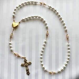 Pearl Wire-Strung Heart Locket Prayer Rosary